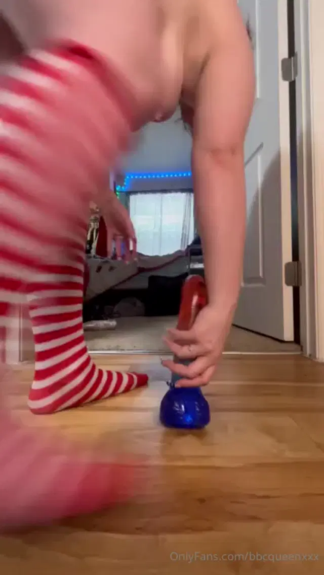 Ary Thick aka bbcqueenxxx – 03-27-2026 OnlyFans Video – squat dildo riding session