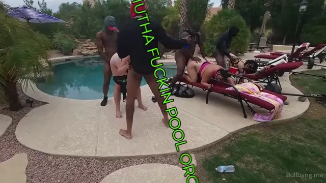Bull Bang Gang aka bullbang – 05-18-2025 OnlyFans Video – Have you ever seen the bullbang pool orgy!!!!OMG!!!!!!!Check your inboxes!!!