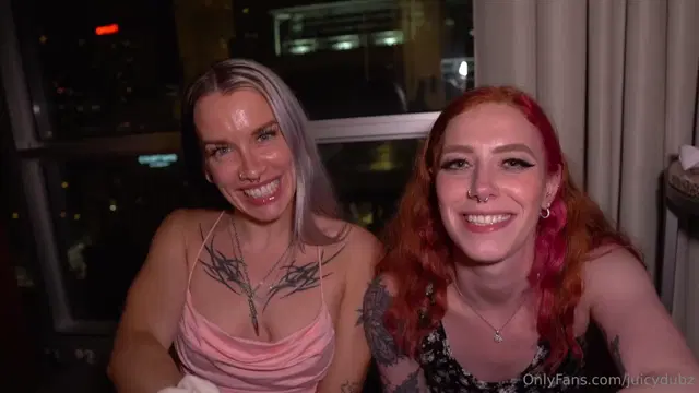 Juicydubz aka juicydubz – 10-03-2025 OnlyFans Video – Cherry and I were so horny at dinner with her husband