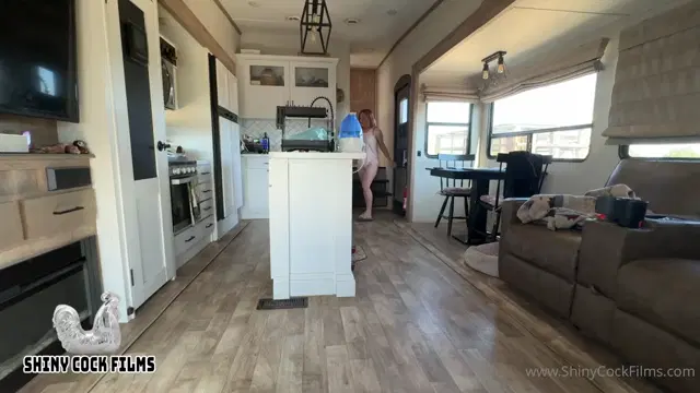 Jane Cane aka janecane – 07-19-2024 OnlyFans Video – Some BTS from today’s new video ‘Surviving the Heat Wave with My Stepmom’