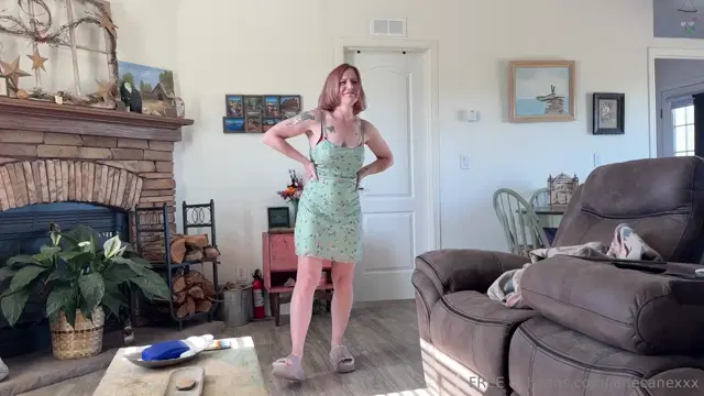 Jane Cane aka janecane – 09-07-2025 OnlyFans Video – BTS of ‘Taking My Turn with My Best Friends Stepmom’