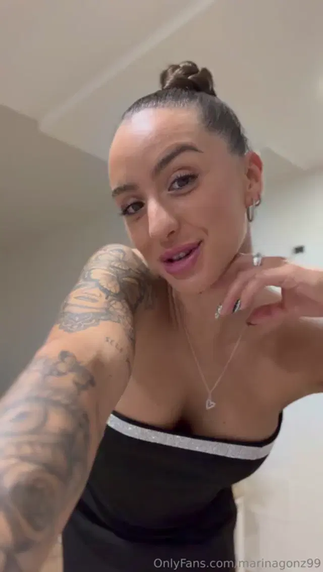 Mariniss99 aka mariniss99 – 12-24-2024 OnlyFans Video – Feliz noche mis amores !!!!!! Gracias por estar aqu