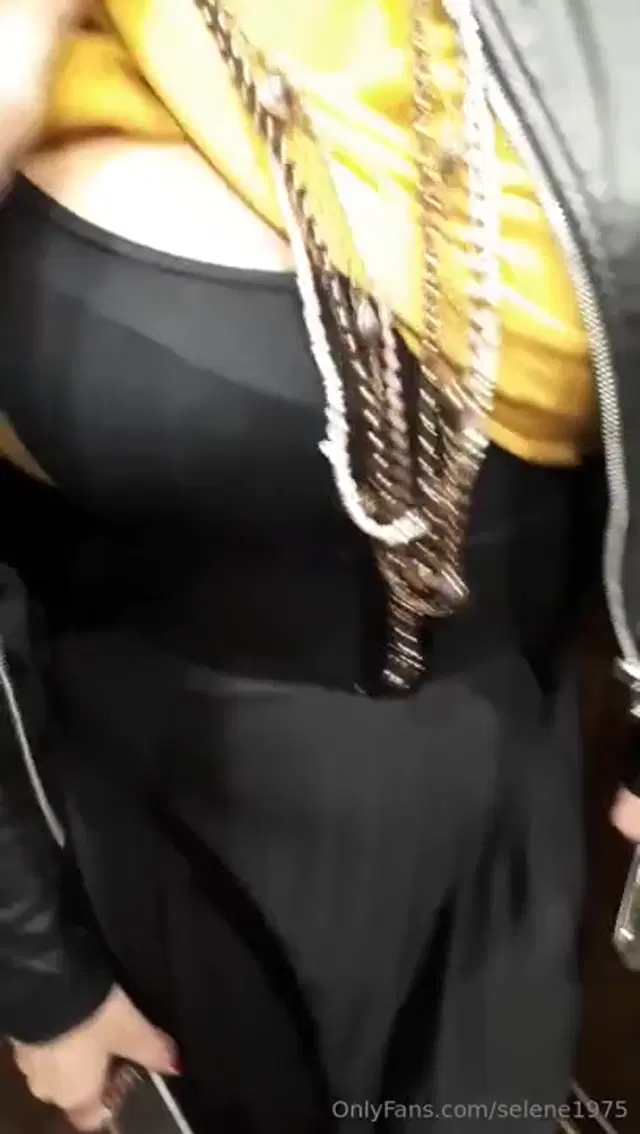 Selene1975 aka selene1975 – 09-18-2025 OnlyFans Video – E tu a quale piano scendi