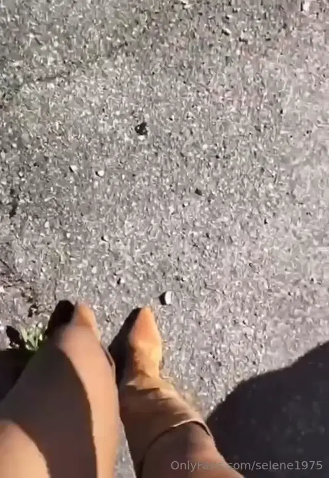 Selene1975 aka selene1975 – 02-01-2026 OnlyFans Video – Iniziamo Febbraio all’insegna delle vecchie novit, per poi finire in crescendo