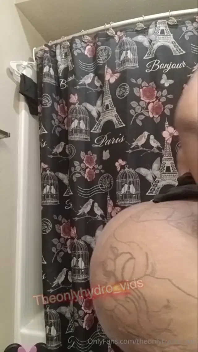 Theonlyhydro aka theonlyhydro_vids – 02-11-2025 OnlyFans Video – Sending yall the full video tomorrow , you going to love alll the angles