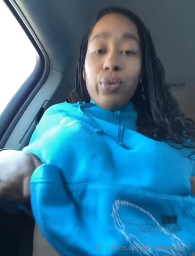 Jassysnasty7 aka jassysnasty7 – 12-30-2025 OnlyFans Video – Happy Titty Tuesday!_vl58