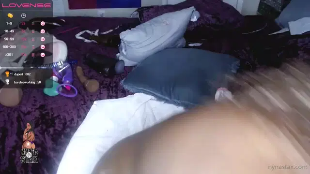 NynaStax aka nynastax – 02-15-2025 OnlyFans Video – Sometimes I like to douse the camera