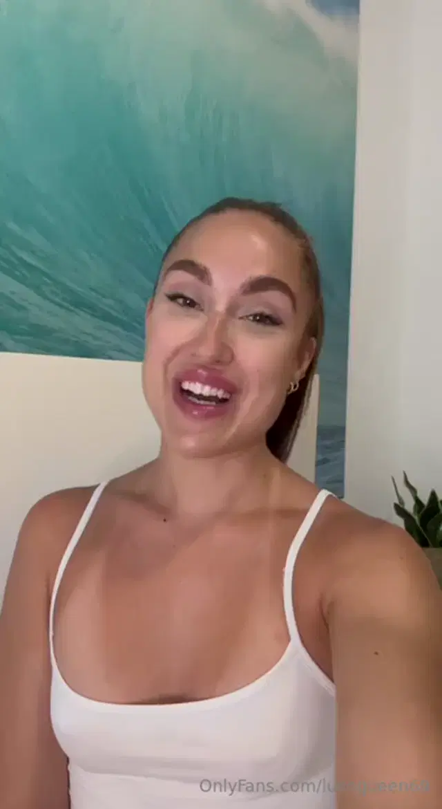 Lushqueen69 aka lushqueen69 – 06-01-2026 OnlyFans Video – Hey I cant wait to get to know you! Im very friendly as a person and