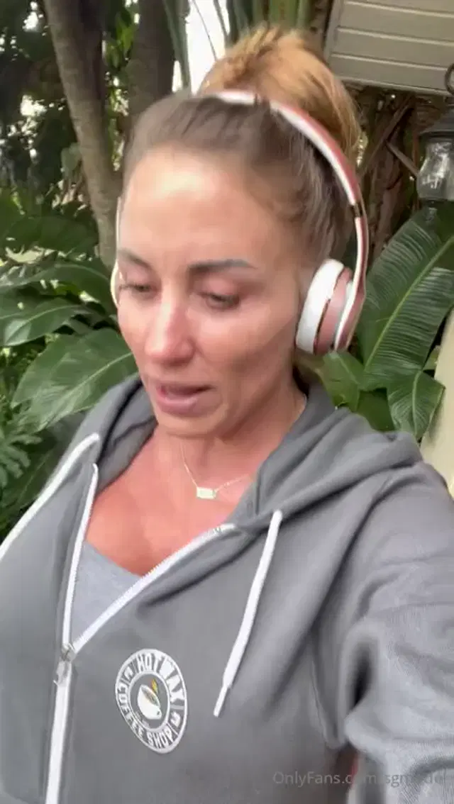 Sgulley aka sgmodel – 01-13-2024 OnlyFans Video – And Im off!