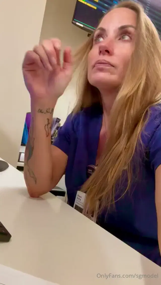 Sgulley aka sgmodel – 03-26-2025 OnlyFans Video – OMG can the day go by any slower
