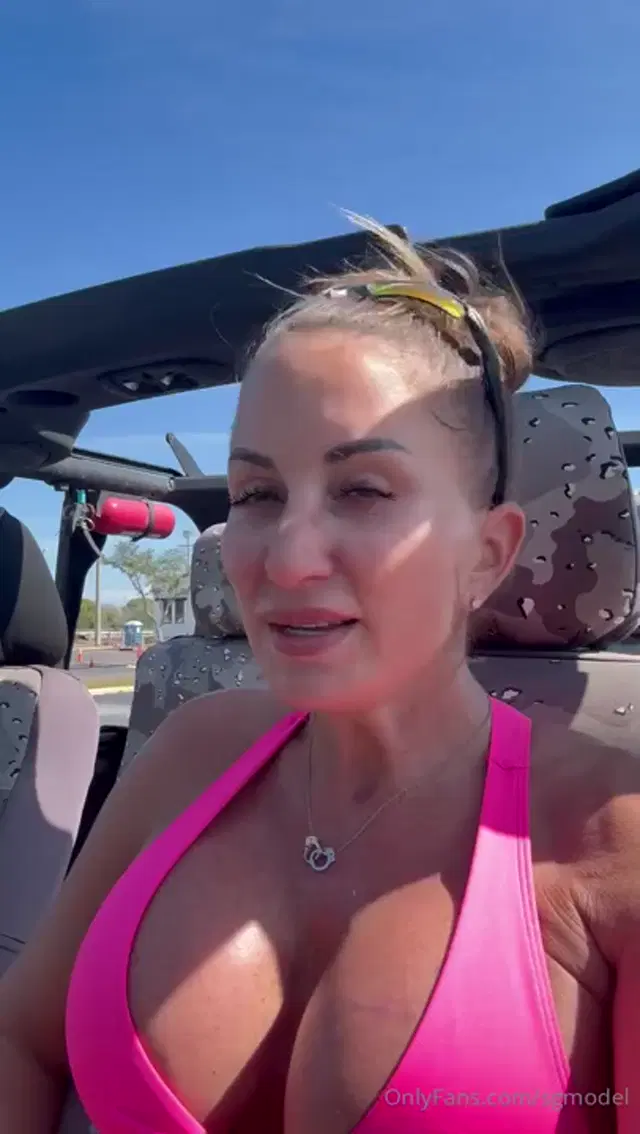 Sgulley aka sgmodel – 02-20-2026 OnlyFans Video – Fing legs day at the gym