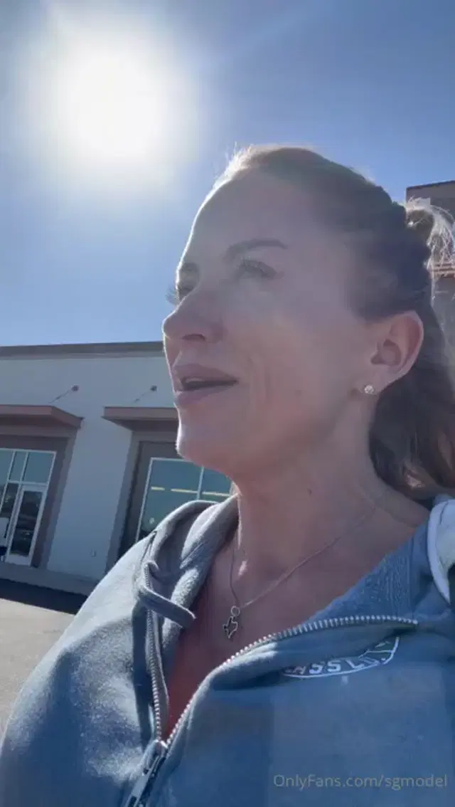 Sgulley aka sgmodel – 12-23-2024 OnlyFans Video – My thought this morning