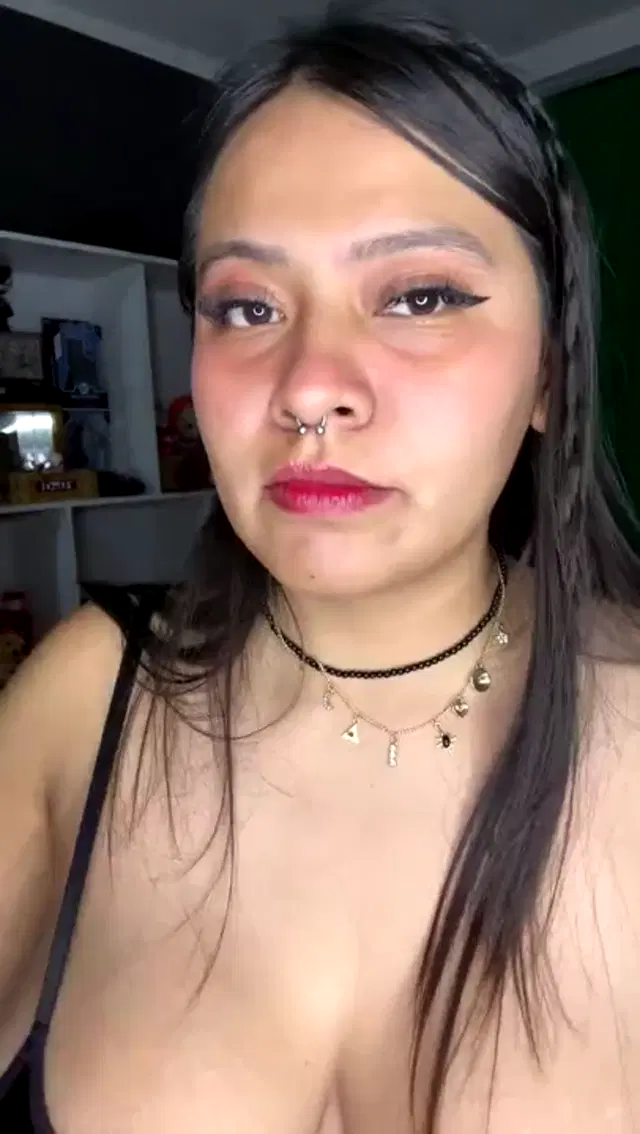 Cinthya Campos aka cinthyach00 – 10-11-2024 OnlyFans Video – Stream started at 10112024 0320 am e1000yleal naomiverde1
