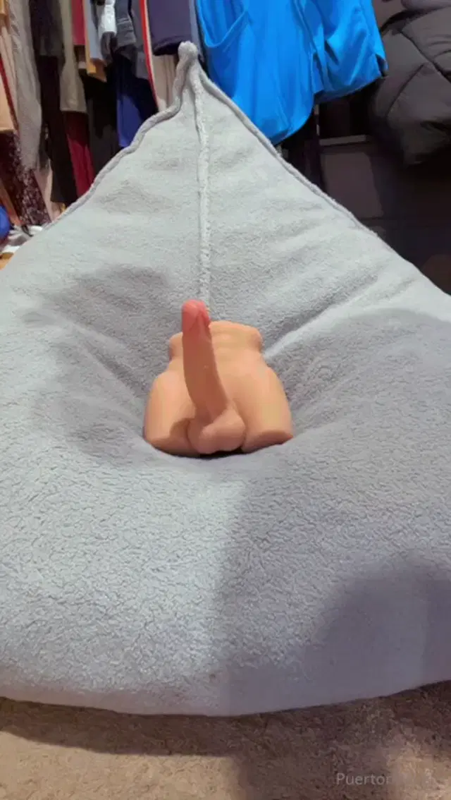 Thatangrywife aka thatangrywife – 07-03-2024 OnlyFans Video – Thank you for the bean bag pillow I had to take it for a ride