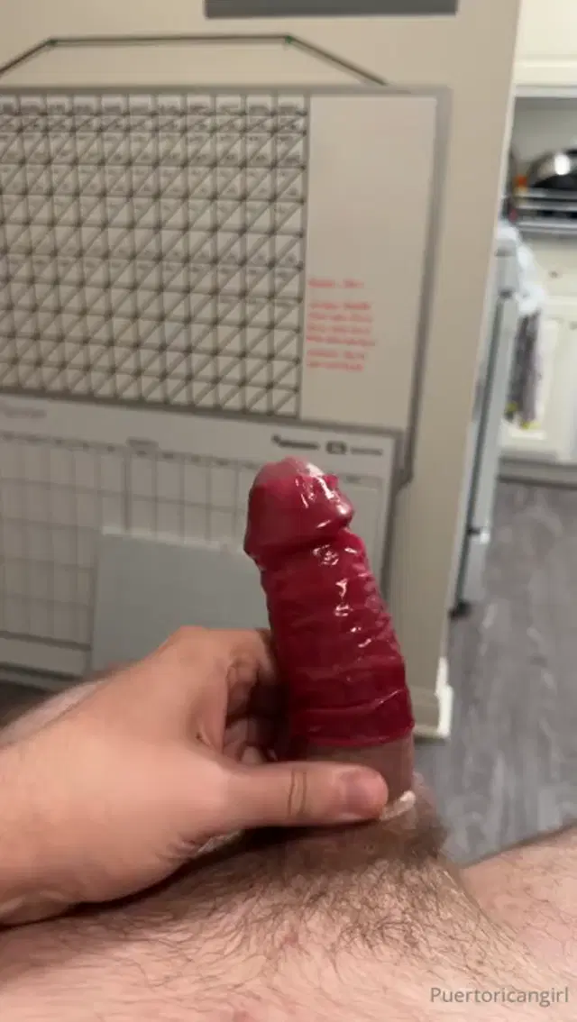 Thatangrywife aka thatangrywife – 12-26-2025 OnlyFans Video – POV Fruit RollUp BJ Ended with cum on my tits n face