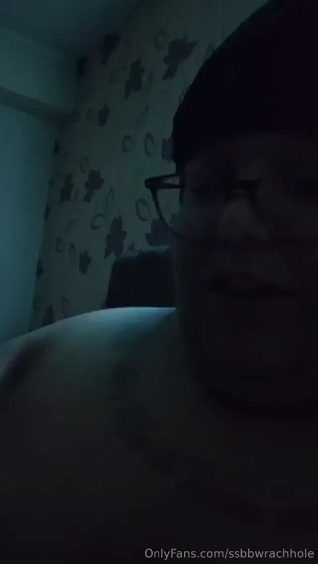 Rachhole aka ssbbwrachhole – 11-18-2025 OnlyFans Video – This is me sick af but still snacking on my fave American treats_v7nu