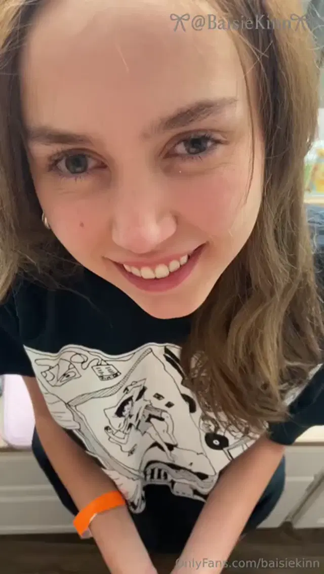 BaisieKinn aka baisiekinn – 07-27-2025 OnlyFans Video – The Most Wholesome Face Fuck and Throat Pie You’ll Ever Watch Even your grandma would