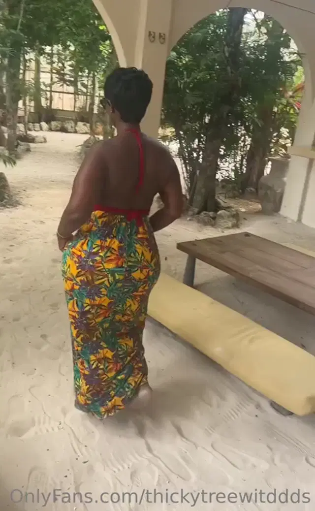 Baresoultree aka baresoultree – 07-24-2023 OnlyFans Video – Thinking about it