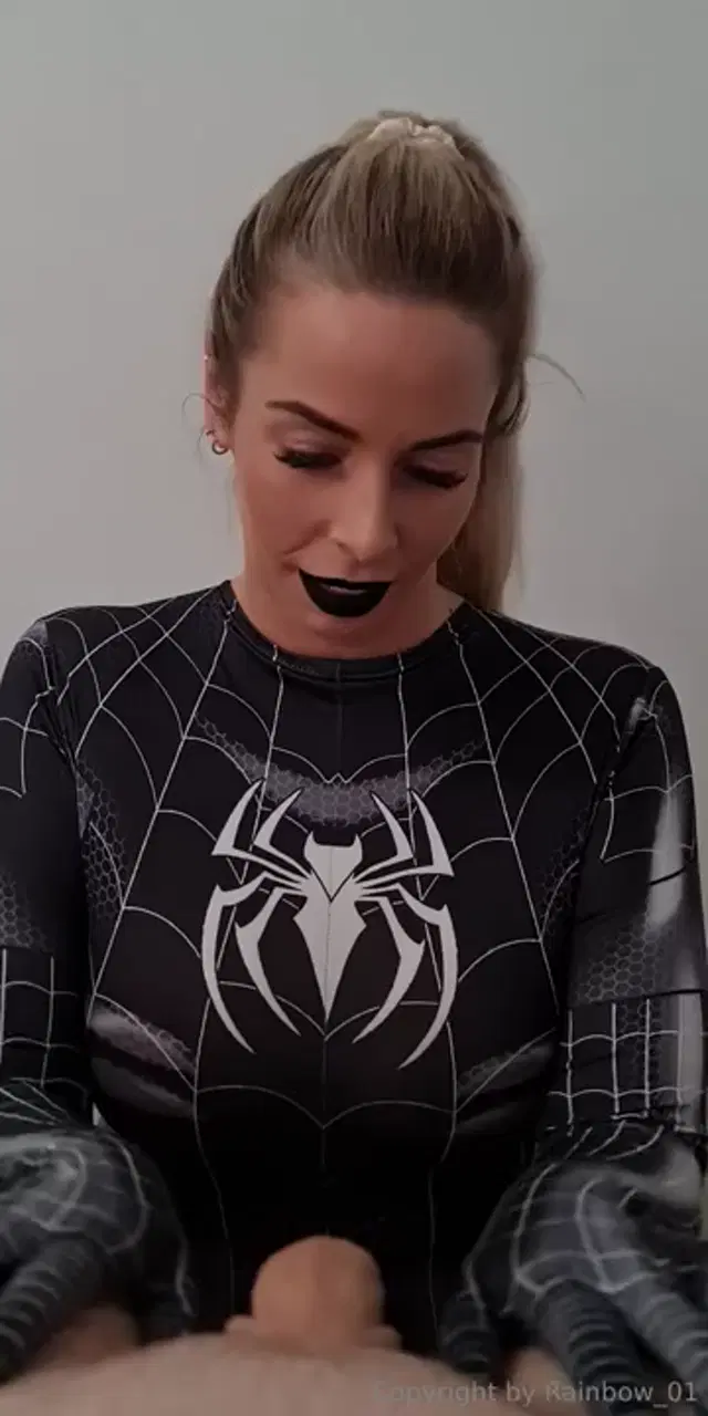Rainbow01 aka rainbow_01 – 10-31-2025 OnlyFans Video – Spiderwoman BJ La oss se hvor godt leppestiften min holder etter en deilig blowjob p