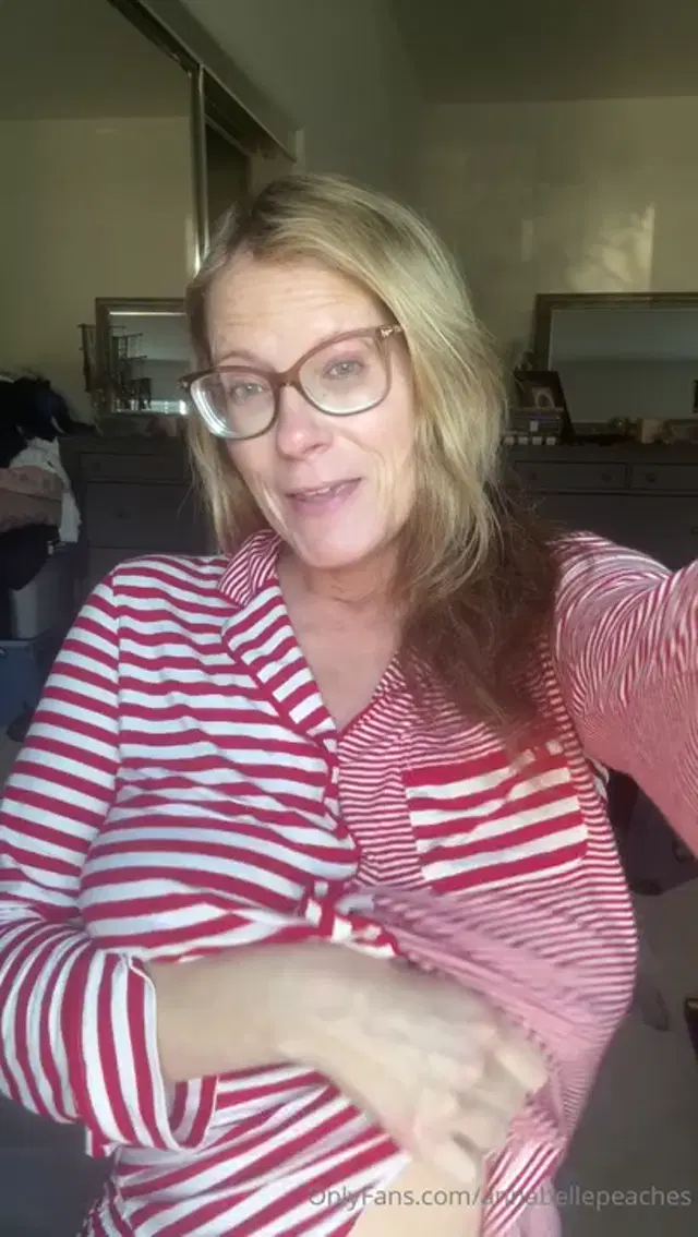 Annabelle Peaches aka annabellepeaches – 01-20-2026 OnlyFans Video – Good morning! Love you