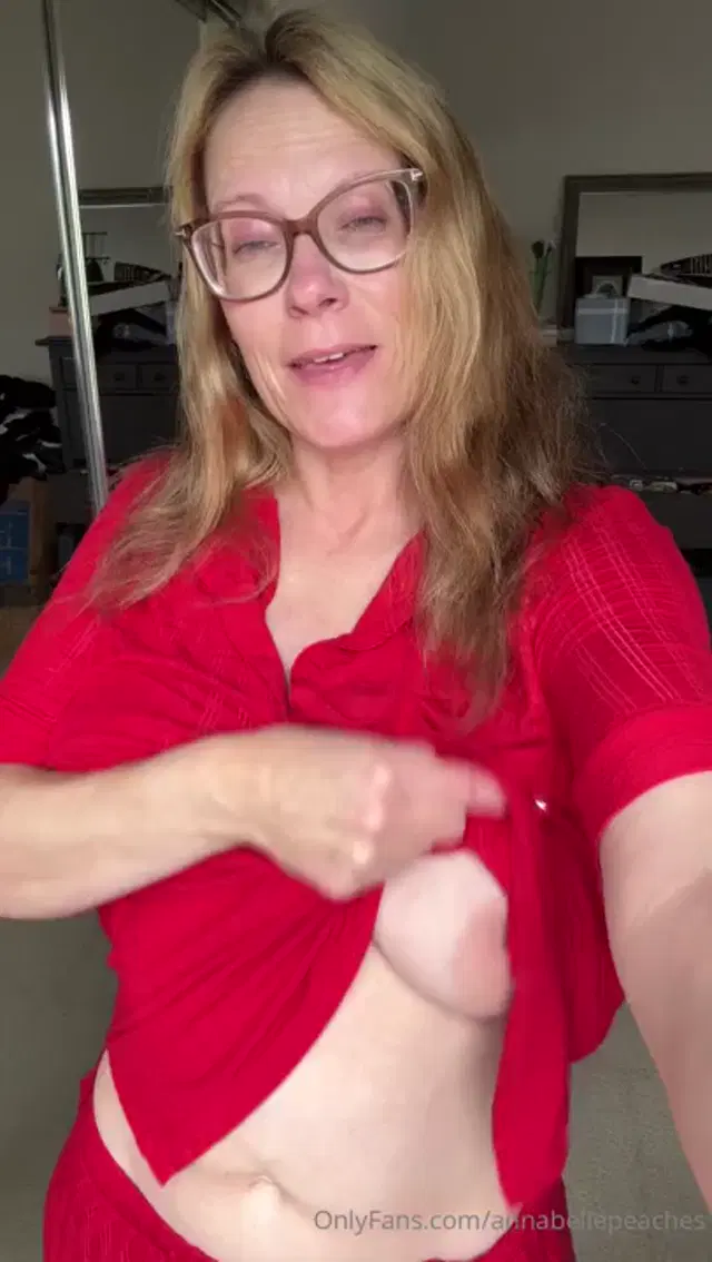Annabelle Peaches aka annabellepeaches – 05-12-2026 OnlyFans Video – Good morning_5plw
