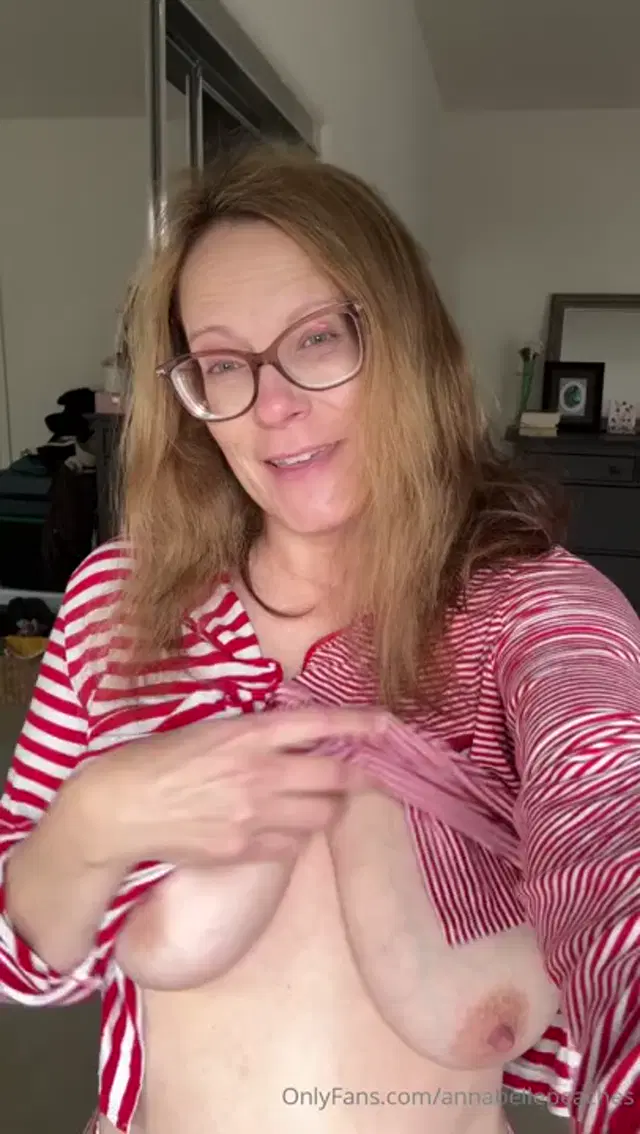 Annabelle Peaches aka annabellepeaches – 06-04-2026 OnlyFans Video – Good morning_vqsz