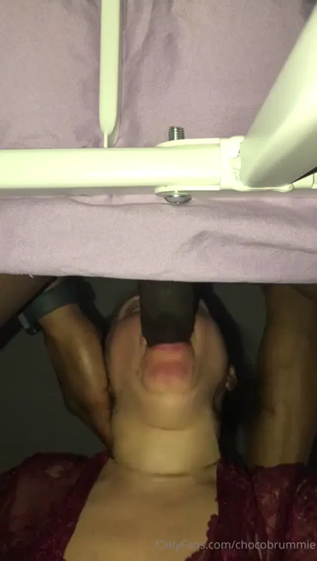 ChocolateBrummie aka chocobrummie – 12-18-2025 OnlyFans Video – Gulp Sessions with her Daddy Seeing how deep she can go on my BBC