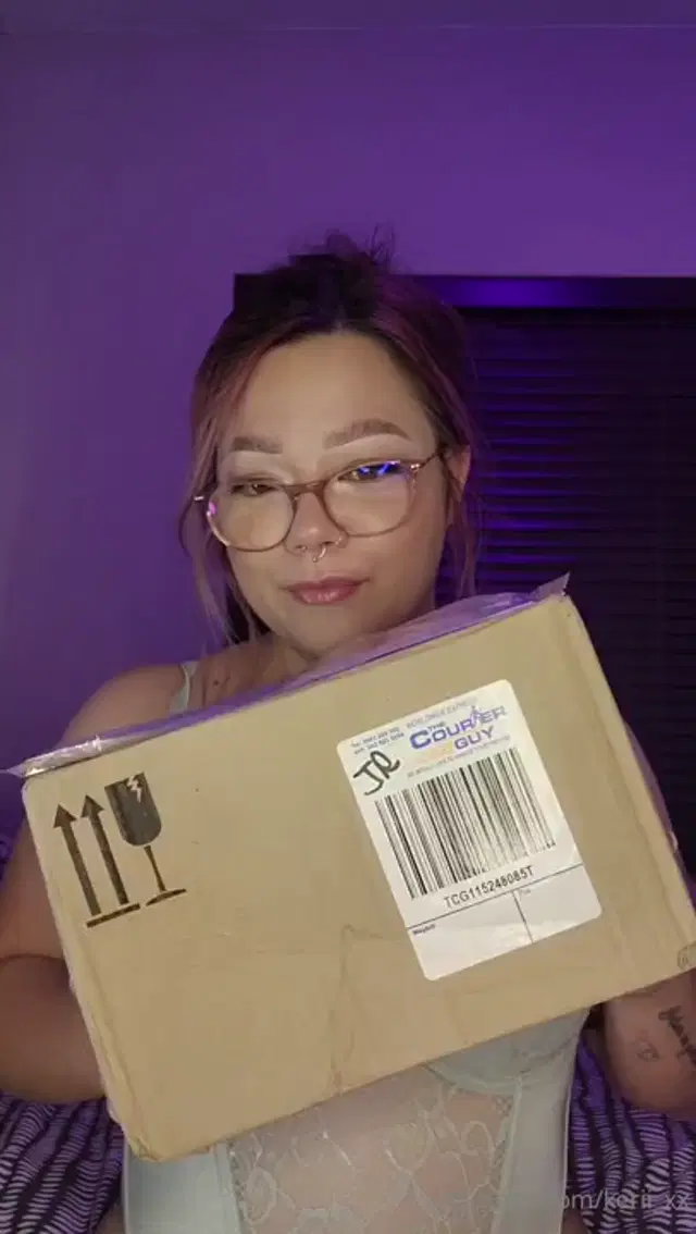 Kawaii Keri aka kawaiikeri – 03-06-2024 OnlyFans Video – Are you as excited as I am!!! Can’t wait to try out my new toys