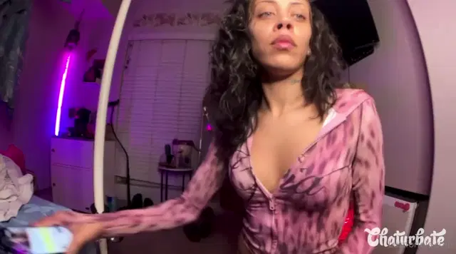 Lustforlola aka lustforlola – 05-05-2026 OnlyFans Video – Been live streaming amp active in my freeand only!! telegram group while I wait for everyone_drdo