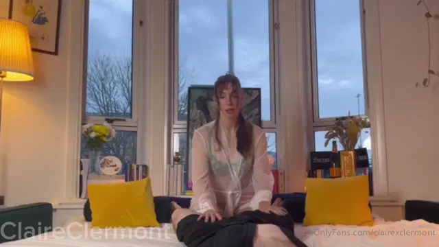 Claire Clermont aka clairexclermont – 04-11-2025 OnlyFans Video – New sex tape coming out soon!