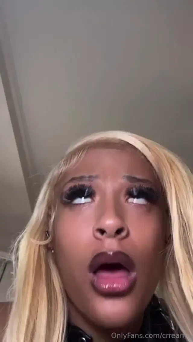 Jaylynn crreamy aka crreamy – 04-17-2025 OnlyFans Video – Could I throw it on you like this