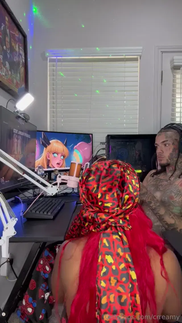 Jaylynn crreamy aka crreamy – 10-21-2025 OnlyFans Video – Have you ever nutted while playing the game I was so horny I gave him