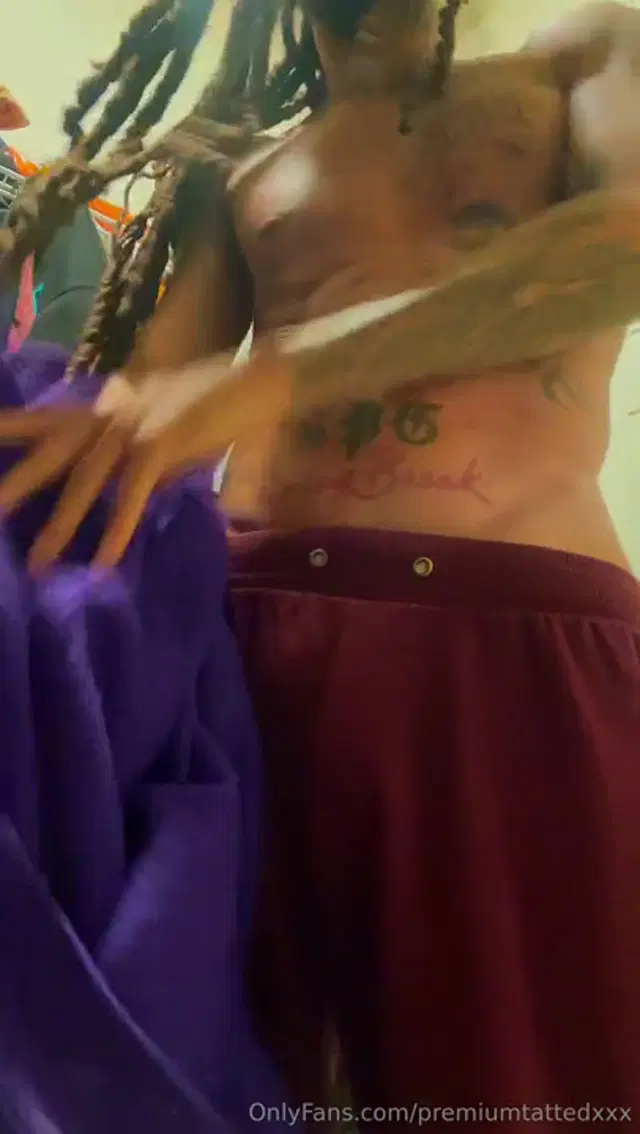 Premium Tatted aka premiumtattedxxx – 01-05-2025 OnlyFans Video – This nut is for you