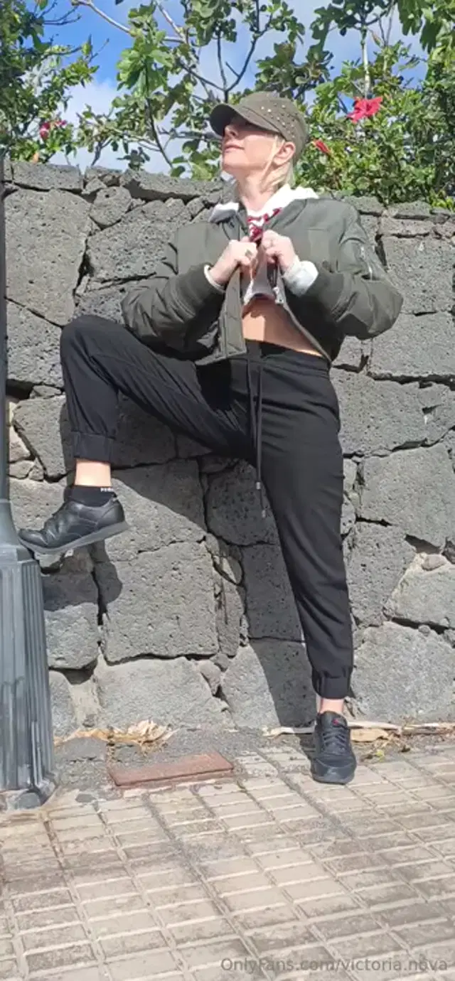 Victoria Nova aka victoria.nova – 03-15-2026 OnlyFans Video – Petit coucou de Lanzarote cheers from Lanzarote