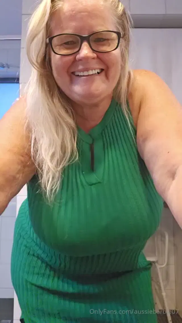 AussieBarbie07 aka aussiebarbie07 – 03-02-2026 OnlyFans Video – Just about to get in my shower in Echuca If you are renewing a fan you’ll