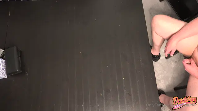 Daddys Luder aka daddysluder – 05-26-2026 OnlyFans Video – I love it when you fuck your cum deeper into my pussy after the creampie!Ich liebe