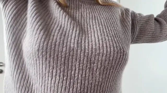 Daddys Luder aka daddysluder – 03-14-2026 OnlyFans Video – Im wearing my warm leggings, a sweater, and a beanie again