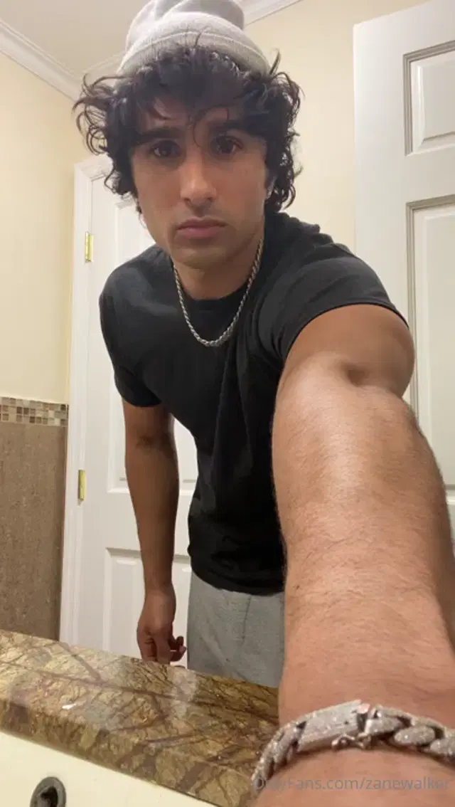 Zane Walker aka zanewalker – 04-24-2024 OnlyFans Video – Watch for ass Like if youd worship Drop a tip if we can make each