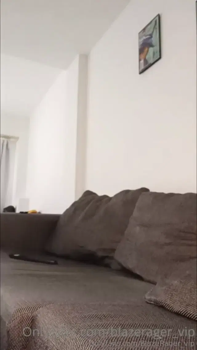 Blaze Rager ‍ aka blazerager_vip – 10-25-2025 OnlyFans Video – Bien abierta de piernas te muestro como masturbo mi conchita y tengo orgasmo cremosito para vos10MIN