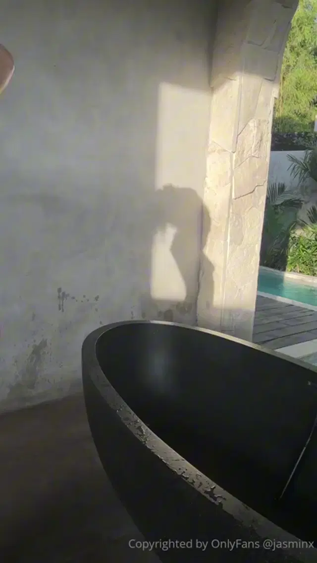 Jasminx aka jasminx – 05-31-2026 OnlyFans Video – enjoy some golden hour vibes with me