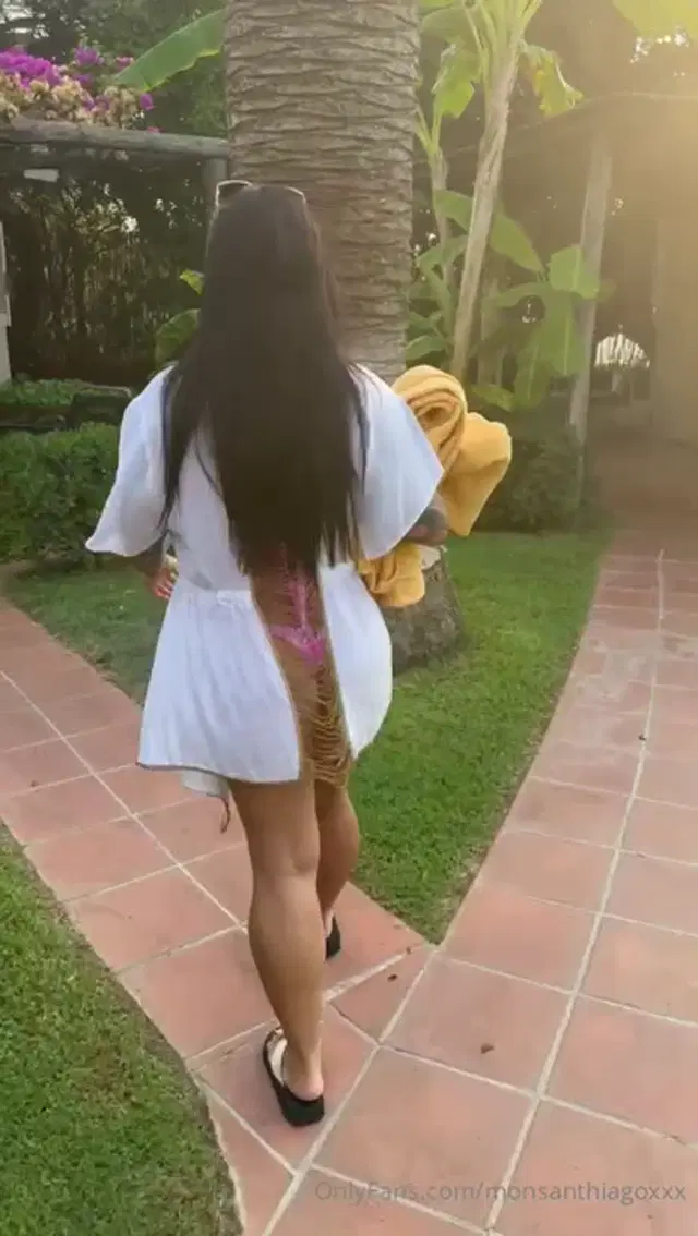 Monica Santhiago aka monsanthiagoxxx – 08-15-2025 OnlyFans Video – Photos from my vacation in Italy_ufqo