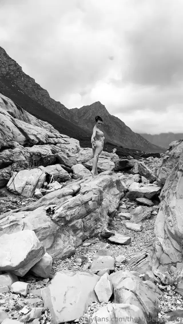 Timay Corrie aka timaycorrie – 11-12-2024 OnlyFans Video – Mmmmmm spot the nymph travelling adventures