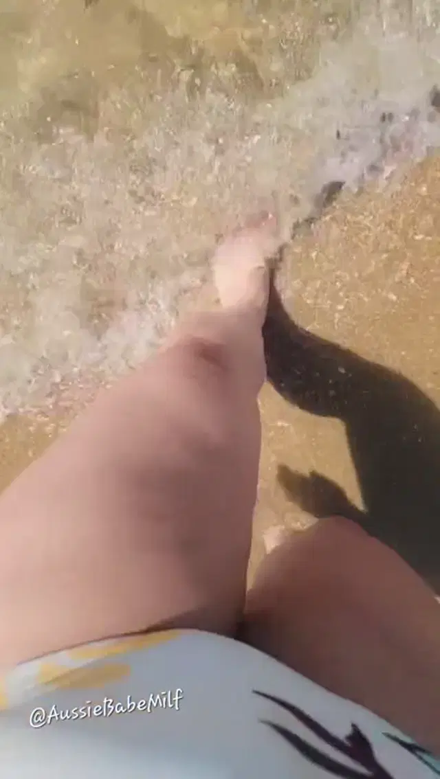 AussieBabeM aka aussiebabem – 01-07-2026 OnlyFans Video – So hot here the last couple days
