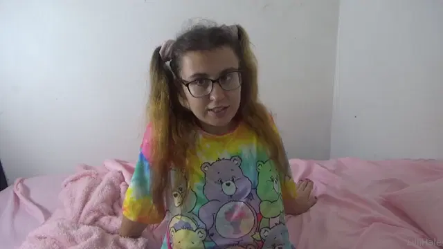 Lilli Hale aka lillihalereal88 – 01-24-2025 OnlyFans Video – Lillis confessions Episode 4 Clit and nipple piercings