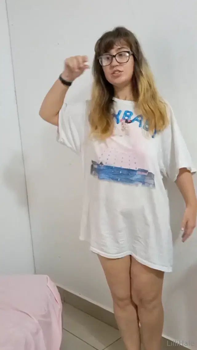 Lilli Hale aka lillihalereal88 – 06-21-2025 OnlyFans Video – Body update number 17I think Today’s yet another body update