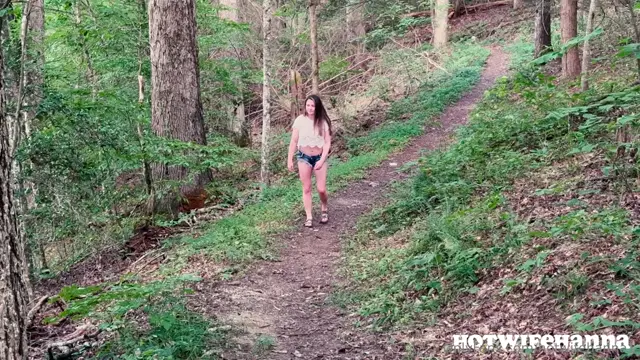 HotwifeHanna aka hotwifehanna1 – 08-24-2025 OnlyFans Video – Anyone wanna go hiking with meexhibitionism outside nature nudist