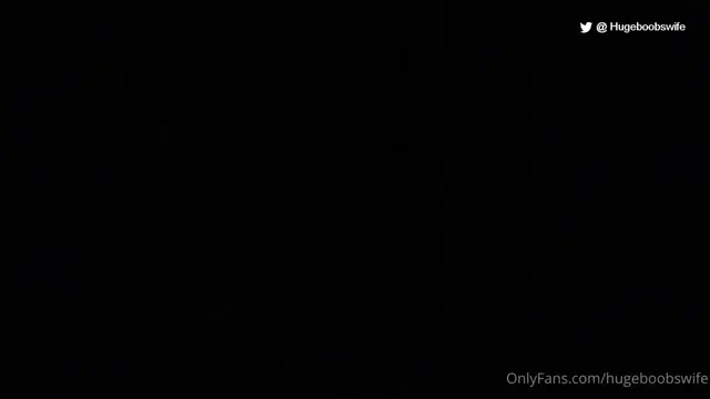 Hugeboobswife aka hugeboobswife – 09-27-2025 OnlyFans Video – Mmm My sweet boy, Mommys tits are free, nipples begging to Bury your face! Feel