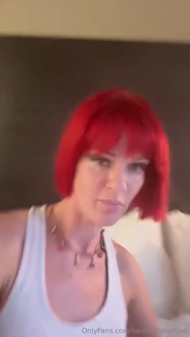 SamanthaSinz aka samanthasinzxo – 05-05-2026 OnlyFans Video – Getting ready to be your favorite sin makeup on, attitude higher