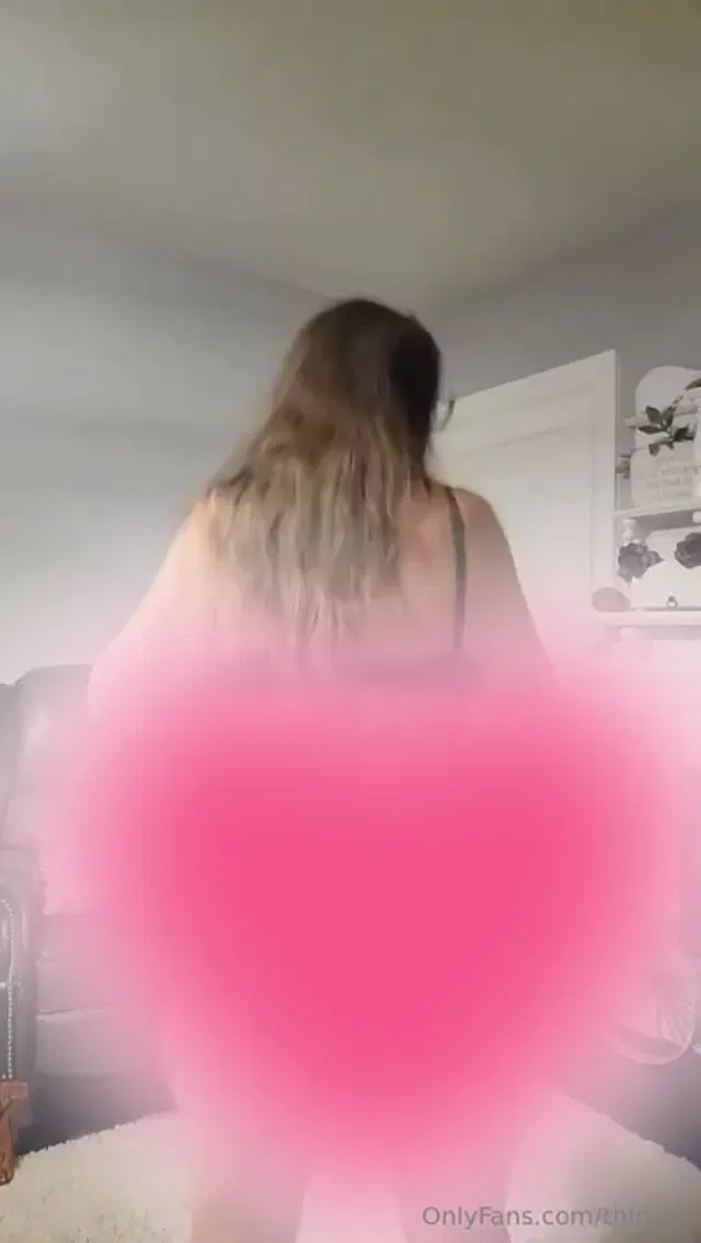 ThinJen aka thinjen – 01-21-2026 OnlyFans Video – Ever want to just see me clap it nonstop I gotchu