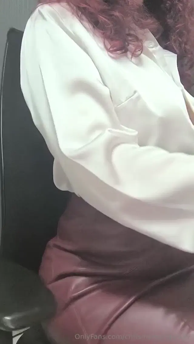 Chris naked dancer aka chris-naked-dancer – 12-04-2024 OnlyFans Video – 10 minutes with Dave Thanks, Dave! playing with my Lush